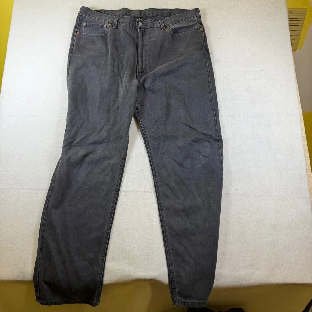 Levis levi 550